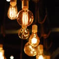 Miniatyrbild 6 av 11: Glödlampa
