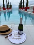 Miniatyrbild 3 av 3: Bricka Champagne