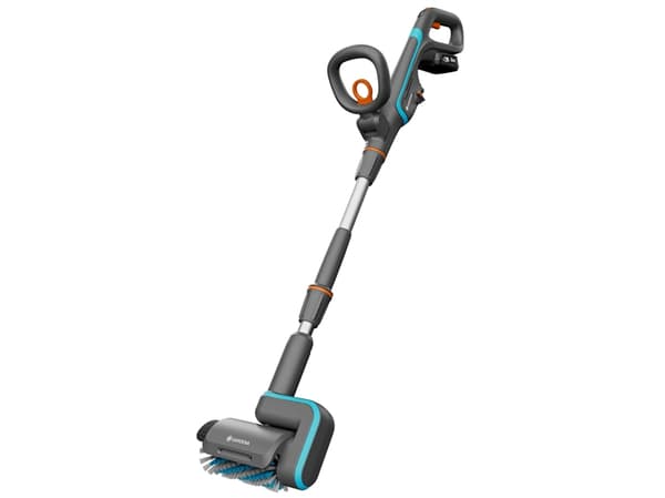 Gardena Sladdlös ytrengörare AquaBrush Patio 03/18V, set