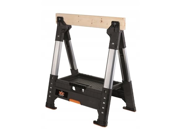 konstruksjon geit med en treoverflate. KETER ROC Pro Gear