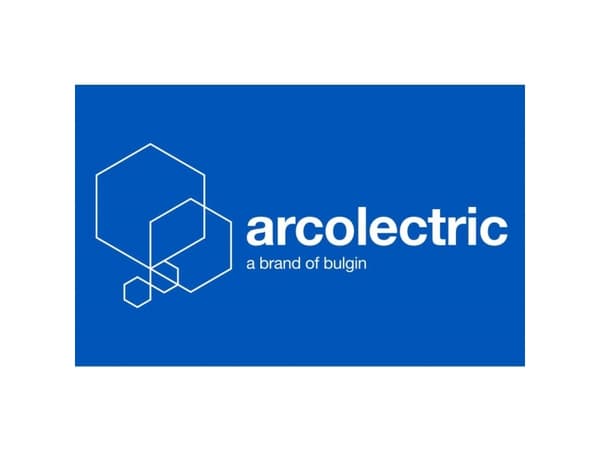 Arcolectric (Bulgin Ltd.) H8670VBAAB Vippströmbrytare H8670VBAAB 250 V 10 A 1 x On/Off/On Klickande 1 st