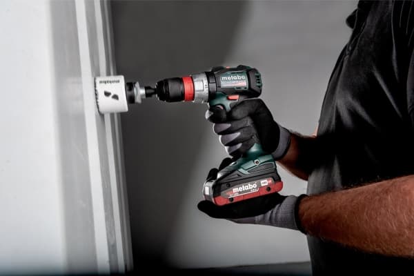 Metabo BS 18 LT BL Q, Boremaskin med pistolgrep, Børsteløs, Sort, Grønn, Rød, 1,3 cm, 2100 RPM, 3,8 cm