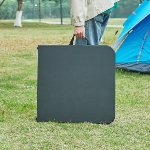 Hopfällbart campingbord Adelfia 120x60 cm svart [en.casa]