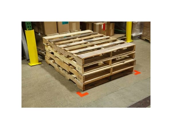 Brady, B-514, ToughStripe, gulvmerking L-form, polyester, rød, 50,8 x 127 mm (1 PU = 20 stykker) (104430)