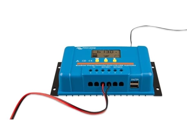 Victron Energy PWM Duo LCD&USB 12/24V-20A laderegulator