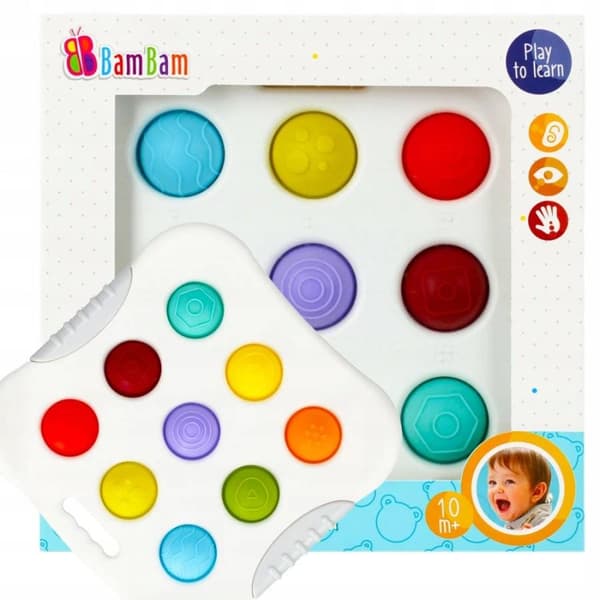 ET SENSORISK LEGETØJ MED FIGURE OG TAL TIL EN BABY
