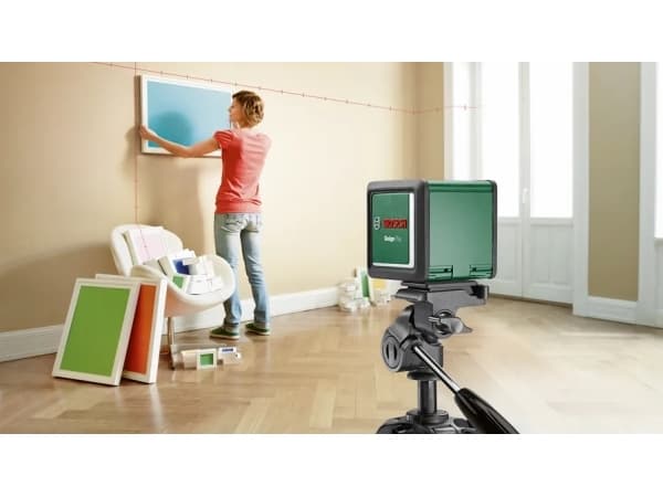 Bosch Quigo Plus, 12 m, 0,8 mm/m, 4°, 6 s, 635 nm, Horisontell / Vertikal