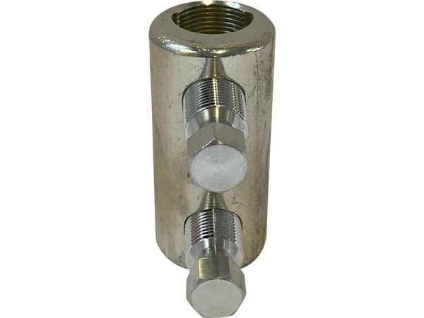 Ruuviliitin 1 kV, väliseinällä, tyyppi D16-95 SV-T-V-K 16-95 mm2:lle