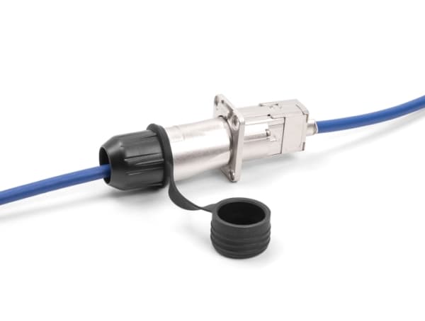 Delock RJ45 modulaarinen pistoke itsekokoonpanoon Cat.6A, jossa on tukeva kaapelipistokkeen kotelo ja suojakorkki 67061,67062:lle