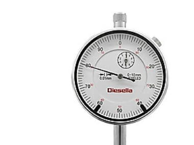 Mittatikku 0-10 mm x 0,01 - Mittatikku 0-10 mm x 0,01, jossa on tol. nuolet ja silmä