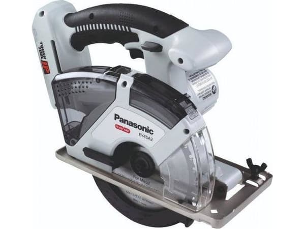 Pilarka tarczowa Panasonic EY45A2XMT32 18 V 135 mm