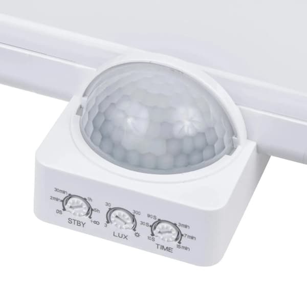 Maclean vegglampe Maclean LED-lampe, husnummer, skumrings- og bevegelsessensor, dimbar, 20W, IP65, nøytral farge (4000K), 1600lm, MCE466 W