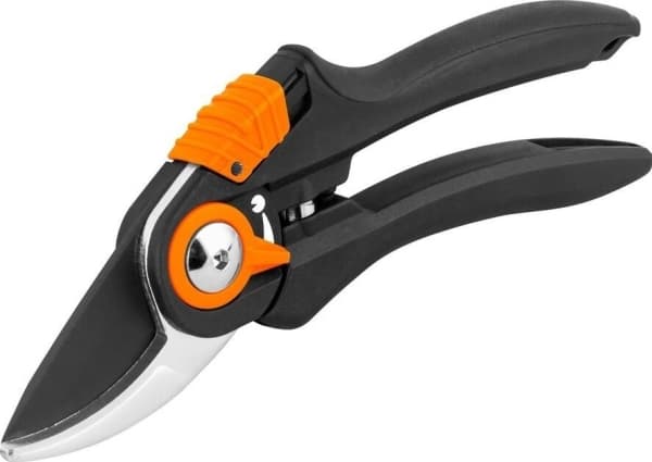 Finland Sekatør med overlappende kniver Total lengde 220mm, justerbar skjæring Ø16-26mm