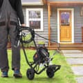 Pikkukuva 8 / 9: Ilmaton maaliruisku, 750 W, 3000 PSI. Tehokas ja tasainen maalaus sisä- ja ulkokalusteisiin.