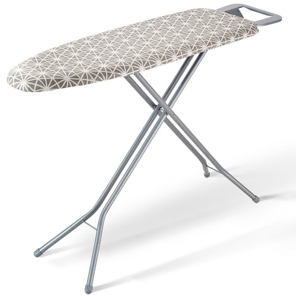 Iso silityslauta 51 x 13 cm, paksu 4-kerroksinen, lämpöä kestävä ja 100 % puuvillapäällinen, korkeus säädettävissä.