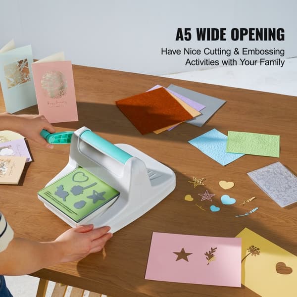 Manuel udstansningsmaskine med 6" åbning til scrapbooking og kunsthåndværk. Perfekt til kreative projekter!