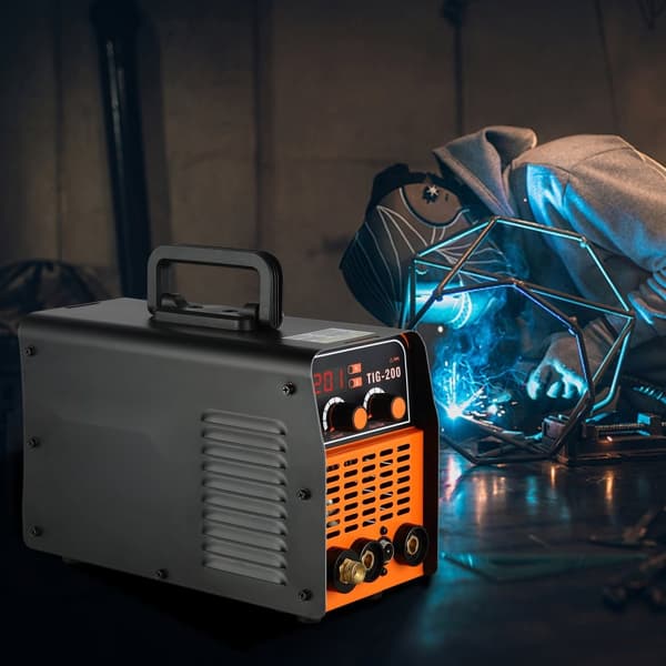TIG-200C, 200 A TIG/MMA ARC 2-in-1 hitsauslaite teräksen, titaanin ja kuparin hitsaukseen.