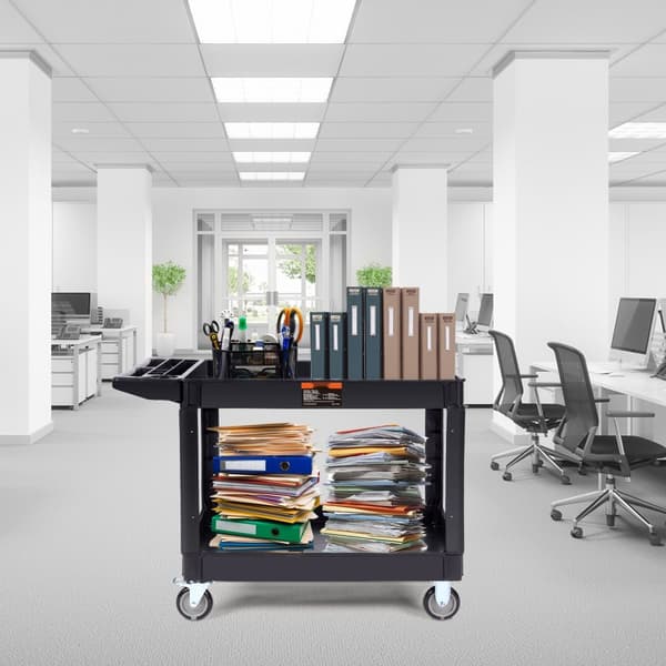 Käytännöllinen palvelukärry, 2 hyllyä, 550 LBS kestävä muovi, 360° kääntyvät pyörät, iso huulihylly, ergonominen kahva.