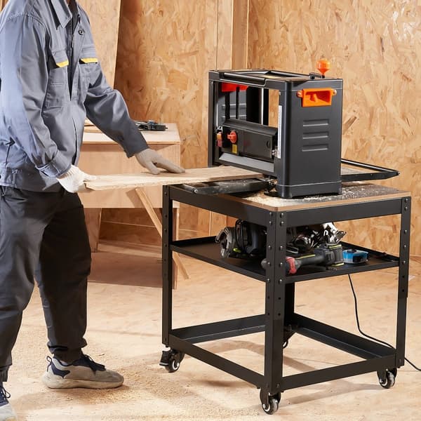 Planhyvel 100 lbs/45 kg, hyvelställ med tre höjdinställningar, 4 stabila hjul och förvaringsutrymme.