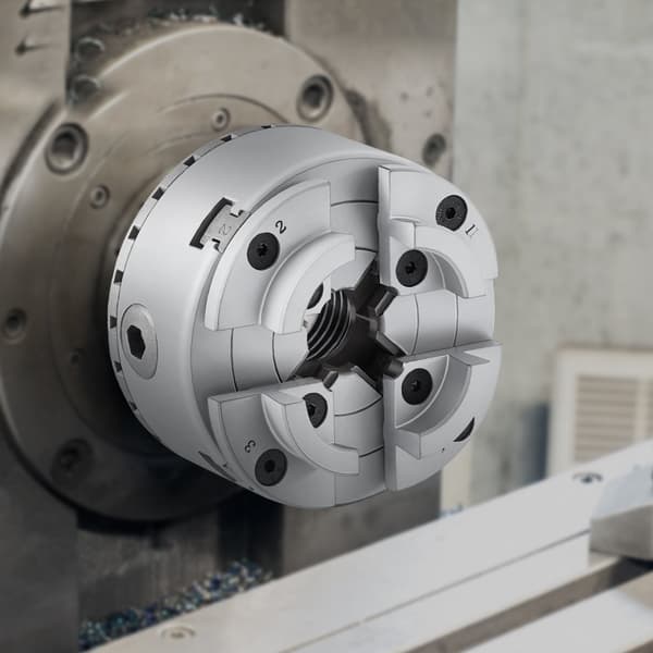 KP2-3/4 svarvchuck, 4-käft, 2,75" diameter, metallsvarvchuck, självcentrerande verktyg för precisionsbearbetning.
