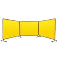 Pikkukuva 1 / 9: Hitsausseula kehyksellä, 6' x 8', 3-paneelihitsausverhot, liekinkestävä vinyyli, 12 pyörää (6 lukittavaa), keltainen.