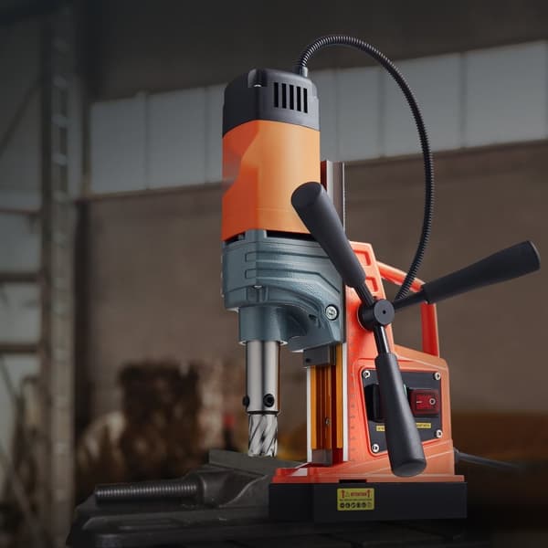 Magneettipora 1300W, 2922lbf/13000N, kannettava, tehokas porakone 810rpm.