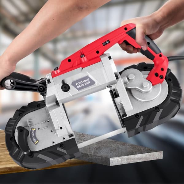 Bærbar båndsav med 5 tommers skærekapacitet. Trådløs, håndholdt og variabel hastighed. Ideel til metal, trærør og plastik. 10 Amp-motor.