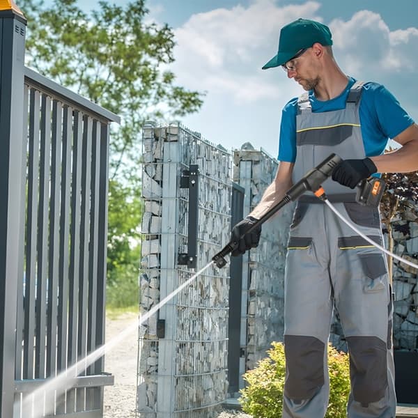 Trådløs højtryksvasker med bærbar vandsprøjtepistol 652 PSI til effektiv rengøring.