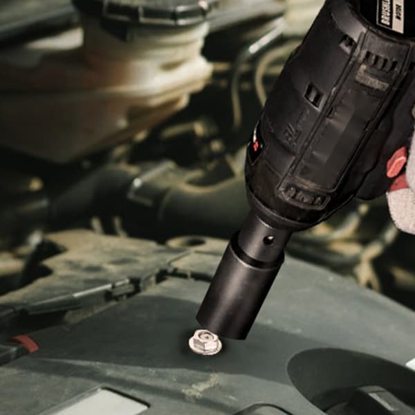 3/8" Iskukantasarja, 48 Osaa SAE (5/16"-3/4") & Metri (8-22mm) 6 Piste Cr-V Jatkotanko ja Pora-adapteri säilytyksessä.