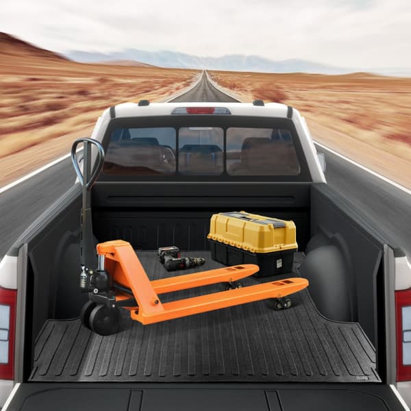 Lastbilsengemåtte til 2015-2023 Ford F150, 5,5 FT kort seng. Gummimåtte (1/4" tyk) beskytter mod vejr og skader.