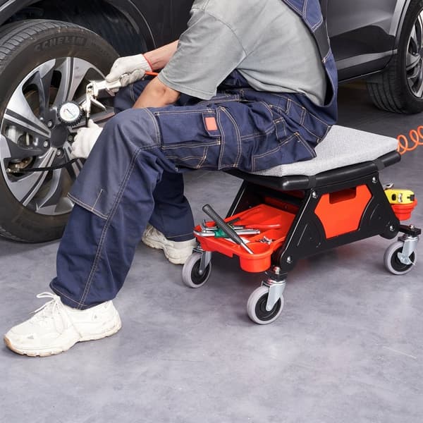 Mechanics-jakkara, 300 LBS kapasiteetti, 4" pyörät, 3 työkalualustaa ja laatikko, raskas käyttö DIY-autotalliin.