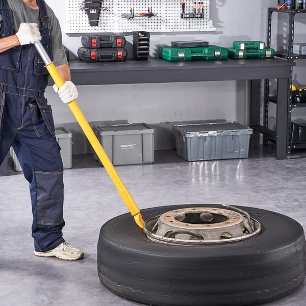 Dækperlebreaker med glidehammer, 117 cm lang. Kraftig stål konstruktion til effektiv dækfjernelse på bil, truck og trailer.