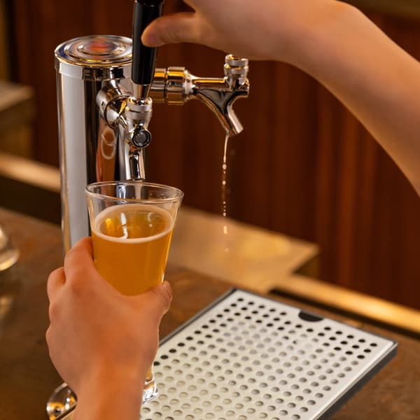 Öldroppbricka 304 rostfritt stål, Kegerator med halkfria kuddar för optimal funktion och stil.