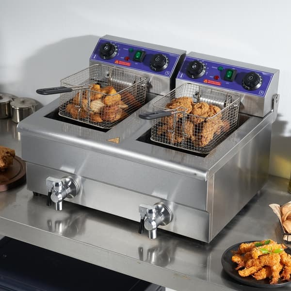 Kommersiell elektrisk fritös med bänkskiva och dubbla tankar, 6000W. Perfekt för effektiv matlagning!