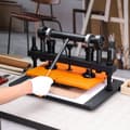 Pikkukuva 8 / 9: Käsikäyttöinen nahanleikkauskone, 14,2 x 10,2 tuumaa, 0,47 tuuman paineiskutuskone eri materiaaleille.