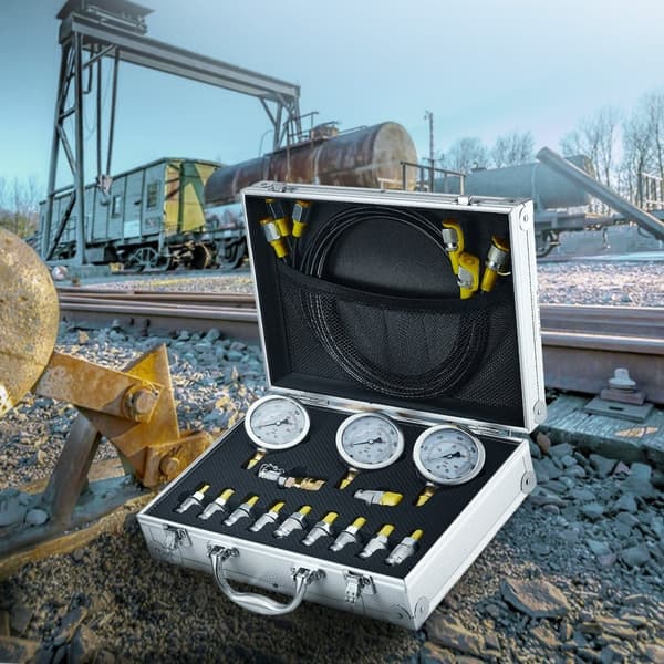 Hydraulisk tryktestsæt til gravemaskiner, 250/400/600 bar. Inkluderer 3 målere, 11 testkoblinger og 3 testslanger. Bærbar taske medfølger.