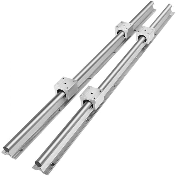 Lineaarijohdotus SBR16-600 mm, 4 SBR16UU-laakeria ja 2 x 2200 mm ruostumatonta lineaariprofiilia.