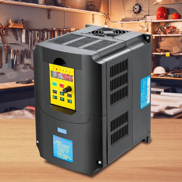 Variabel Frekvensdrevet, AC 220V Indgang 4KW CNC Inverter, VFD 5.5HK, 1 eller 3-fase indgang, 3-fase udgang til motorspeed kontrol.