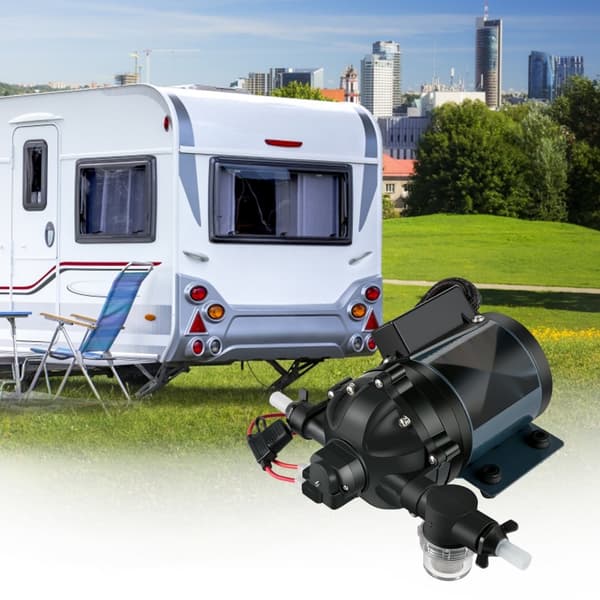 12V DC pesupumppu, 7 GPM, 60 PSI, max. 10 FT itseimevä, EPDM-venttiili, suolavesisuodatin, matkailuautoille ja veneille.