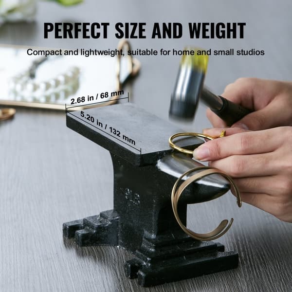 Enkelt Horn Ambolt, 8,8 Lbs Støbt Stål, Høj Hårdhed og Robust. Kompakt Design med Stabil Base. Ideelt Smedeværktøj til Bukning og Formning.