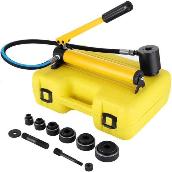 10T Hydraulinen levyleikkuri, rei'ityssetti sylinterillä ja hydraulipumpulla kantossa.
