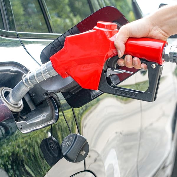 Kraftstoffslangrulle, infällbar dieselslangrulle, 3/4 tum x 20 meter, automatisk påfyllningsmunstycke