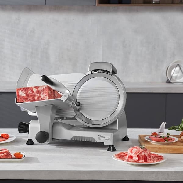 Kødskærer 340 W med 10" SUS420 rustfrit stålblad og slibesten. Justerbar tykkelse 0-0,6”, perfekt til kød og ost, både til hjemme- og erhvervsbrug.