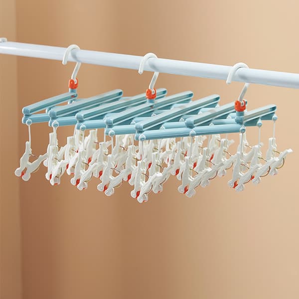 Praktisk foldbar bøjle med clips, 14 clips, lyseblå