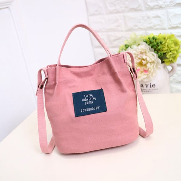 Messenger bag i tyg - rosa