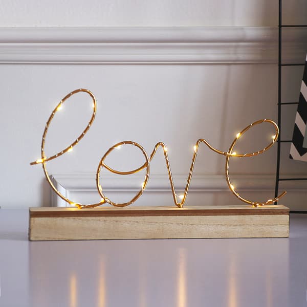 Stående dekoration "LOVE" med LED-belysning