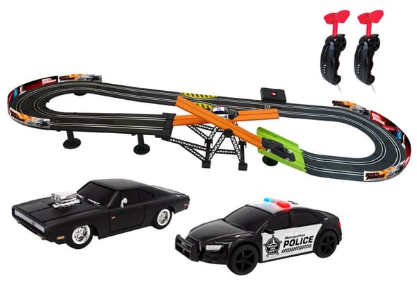 Fast and Furious -kilparata 3,3 metrin ohjaimilla, Dragon-i Toys
