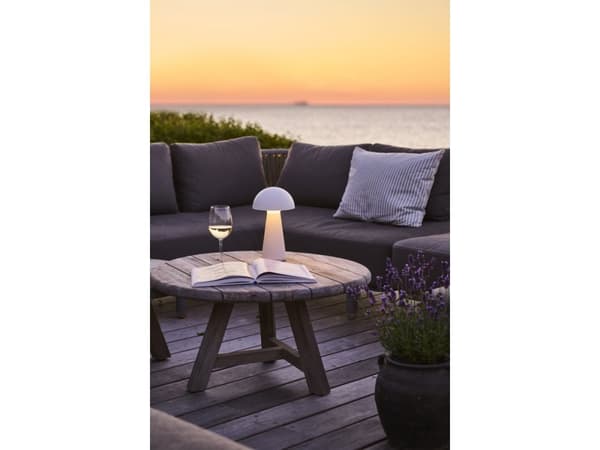 Sirius Sirius Sam Uppladdningsbar lampa - Vit - H 28 cm