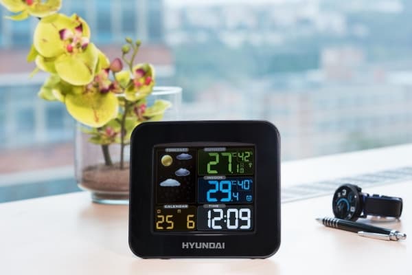 Hyundai weather station WS8446 black