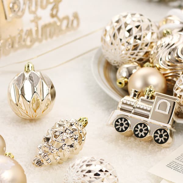 Julgranskulor 65pcs